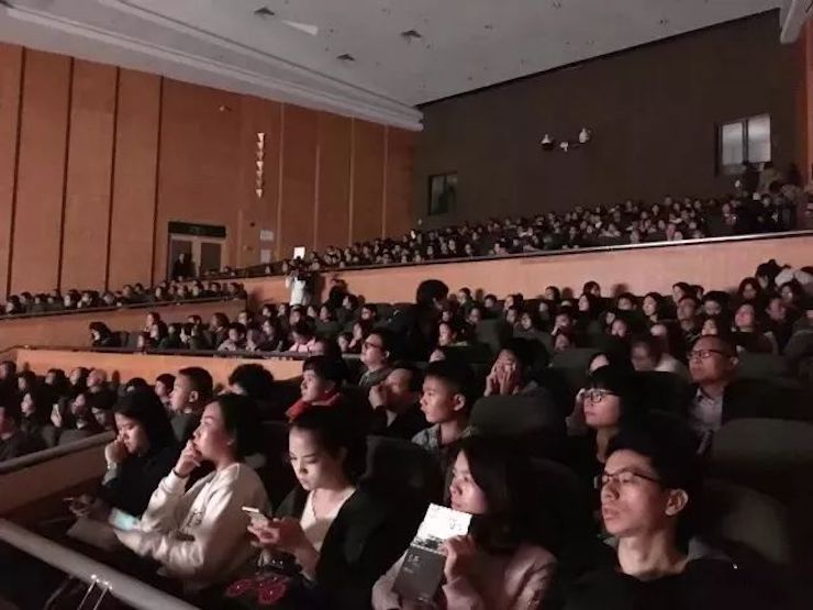 【报道】利来国际艺术家孙鹏杰《琴书》主题音乐会深圳演出获得巨大成功！